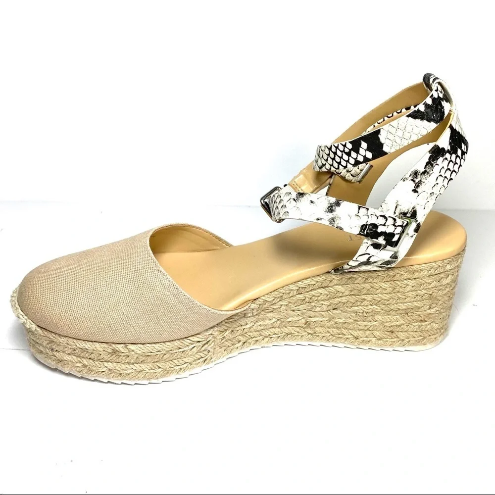 Nine West Wedge Espadrille Beige Snake Print‎ 10M